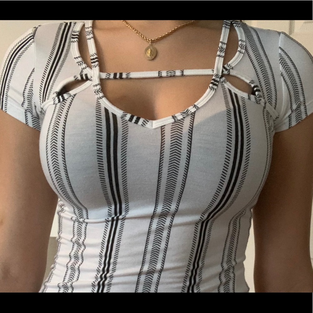 Top - Picture 5 of 5